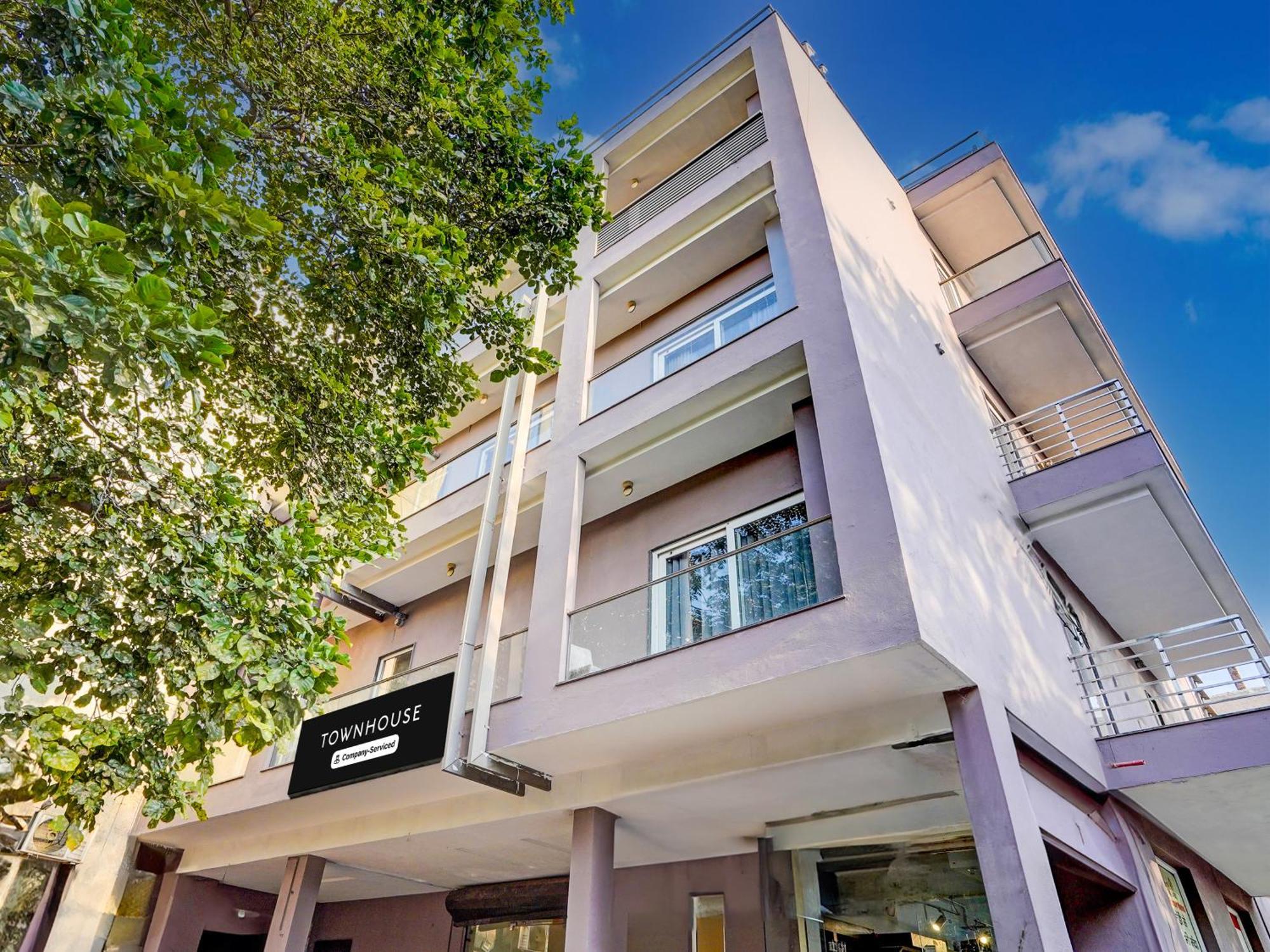 Super Townhouse Pitampura West Enclave Hotel Delhi  Buitenkant foto